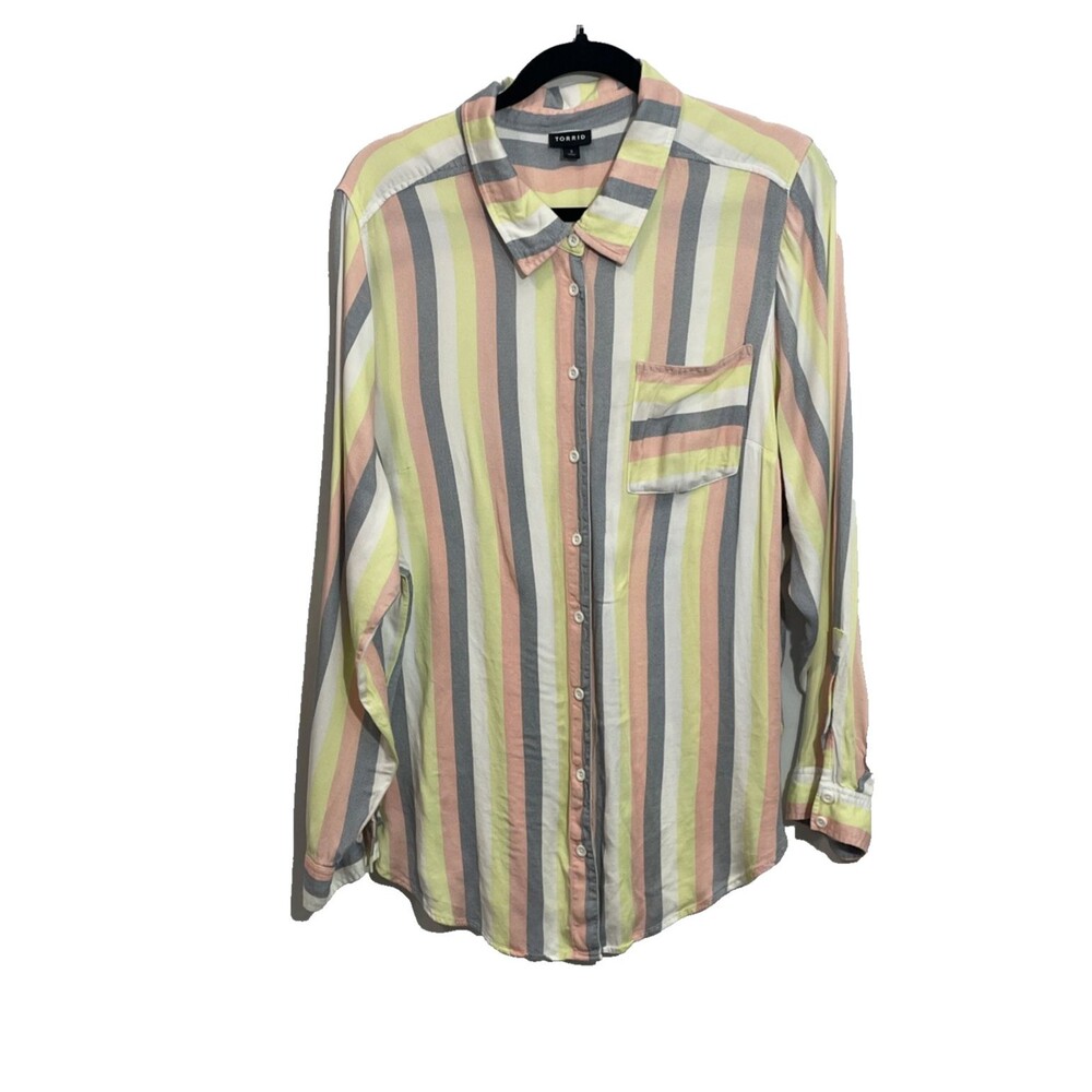 Torrid Women’s Lizzie Utility Button Down Shirt Stretch Challis Size 3X